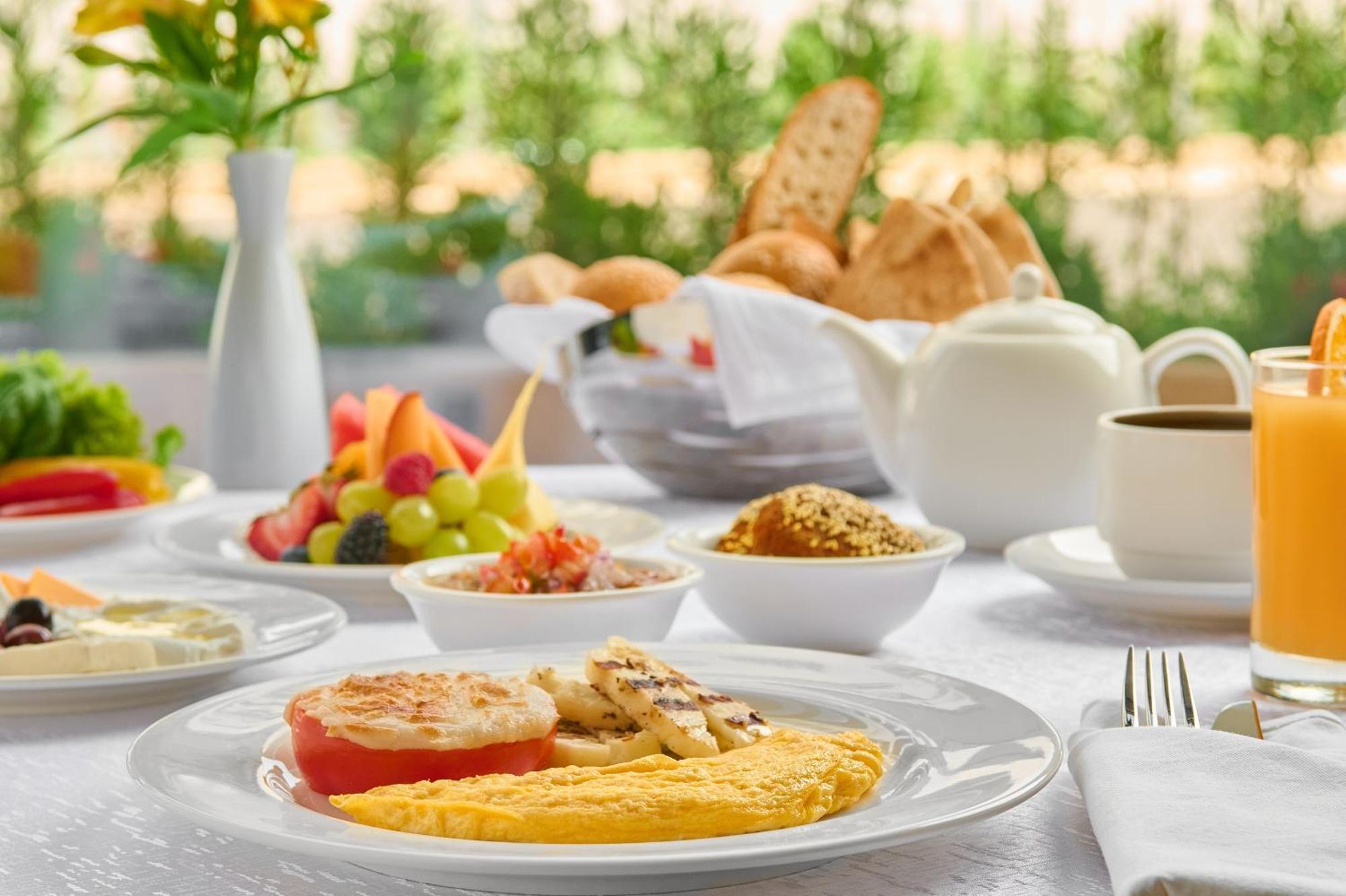 Mercure Riyadh Al Anoud Экстерьер фото
