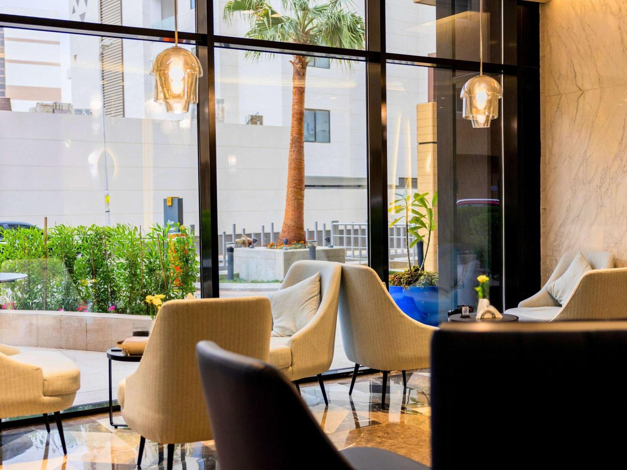 Mercure Riyadh Al Anoud Экстерьер фото