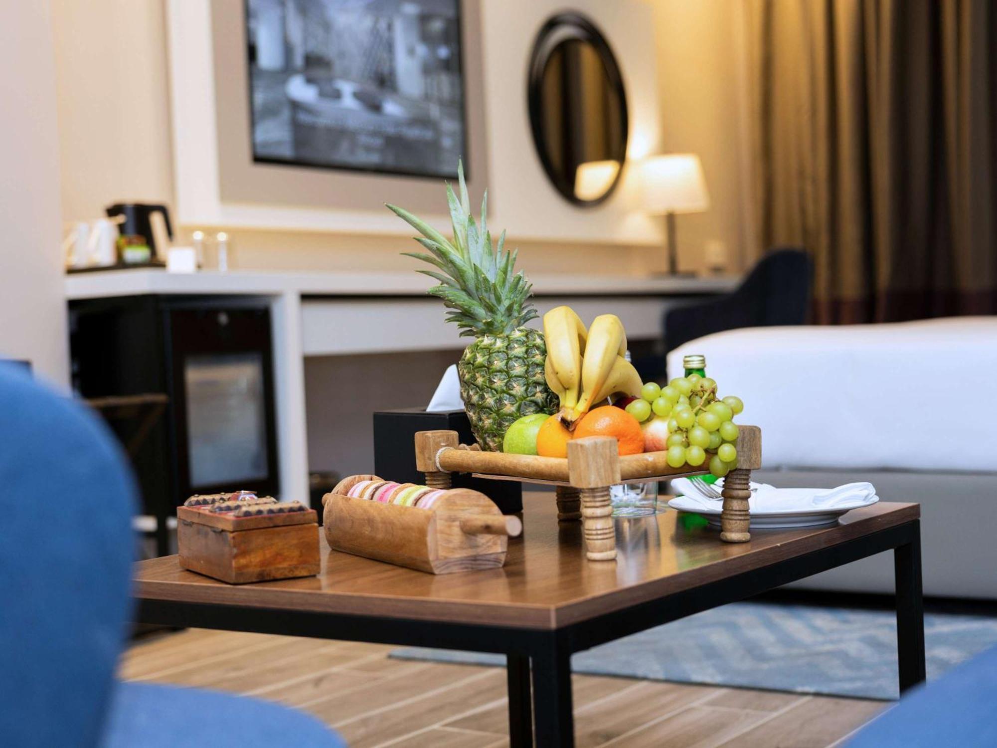 Mercure Riyadh Al Anoud Экстерьер фото